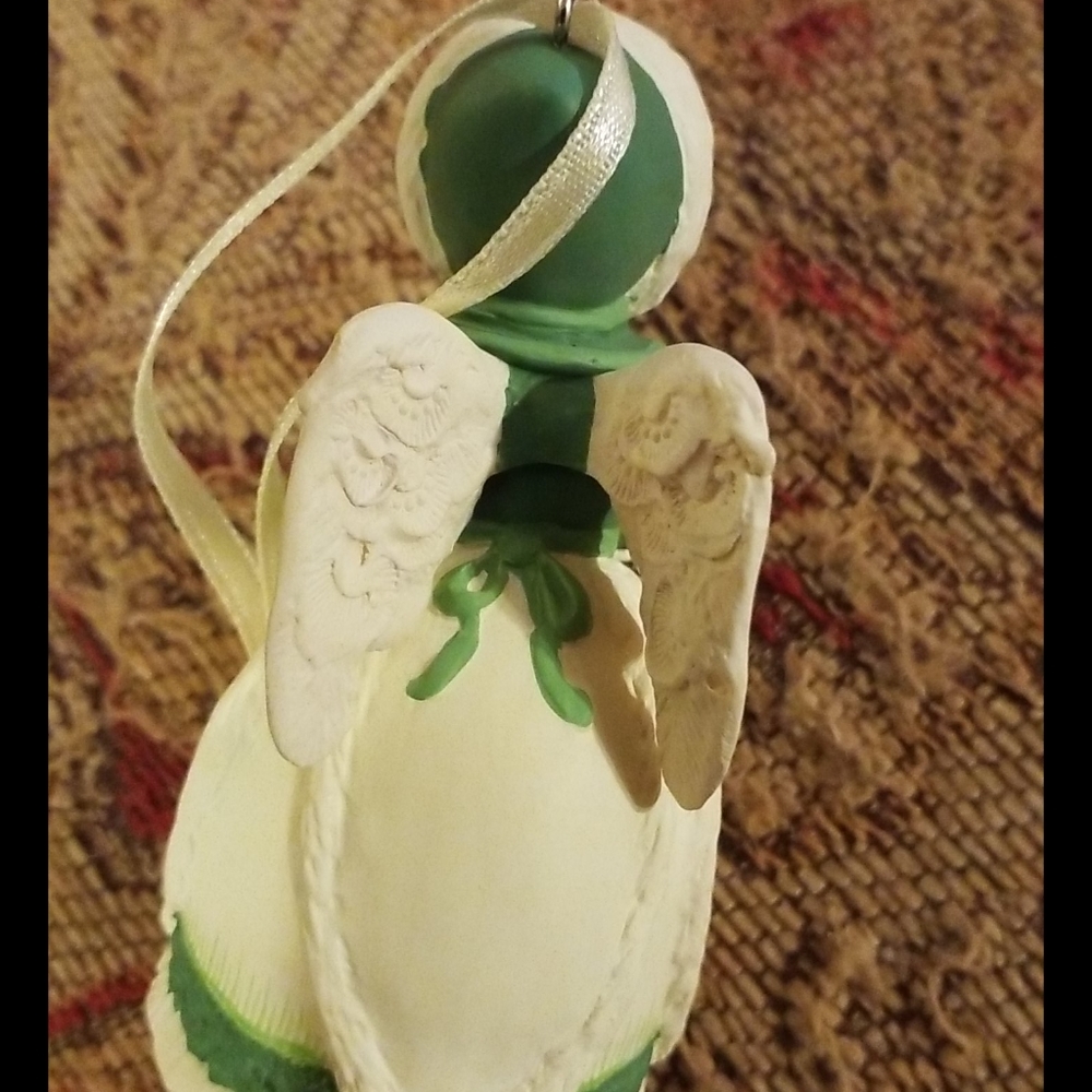 Hallmark Snowdrop Angel #2 - Picture 12 of 15